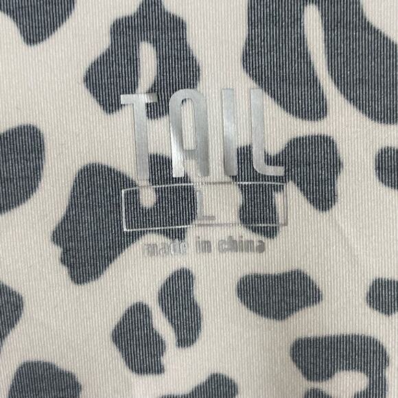 NWT Tail Activewear L Black White Animal Print Sleeveless‎ Dress Coletta 32" - Picture 3 of 9